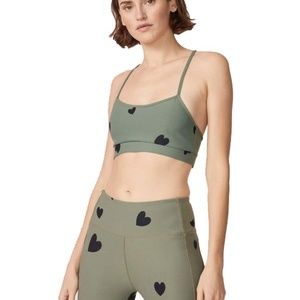 NWT MONROW sports bra